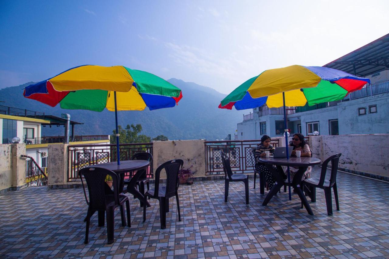 Triple One Hotel Tapovan Rishikesh,Near Laxman Jhula ภายนอก รูปภาพ